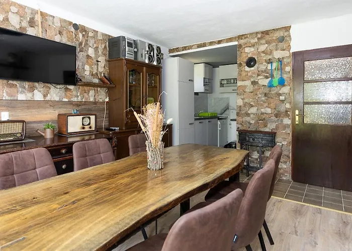 Villa Darija With Heated Pool