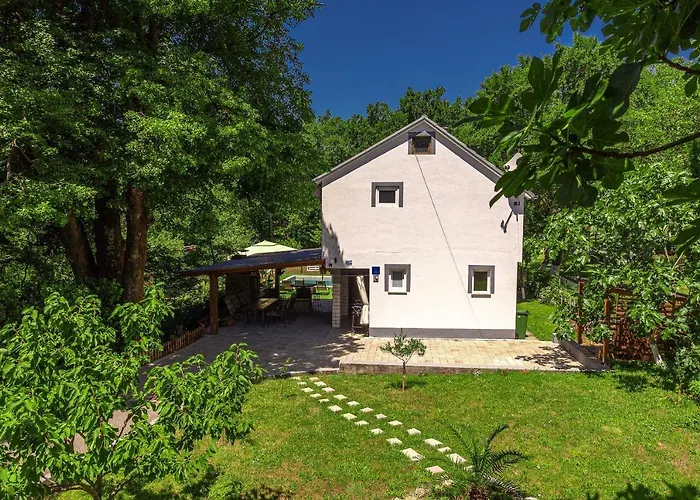 Villa Darija With Heated Pool Grižane