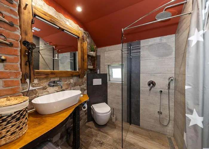 Darija With Heated Pool فيلة Grižane