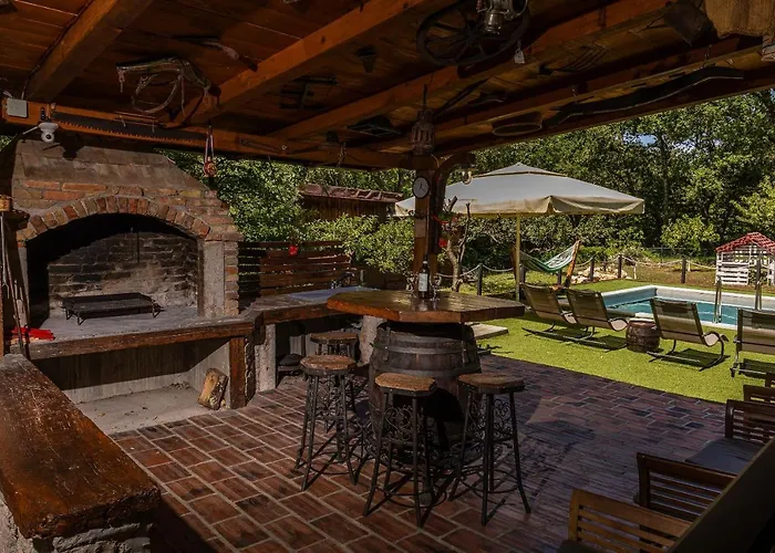 Darija With Heated Pool Villa