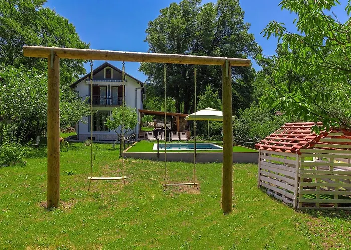 Villa Darija With Heated Pool Grižane