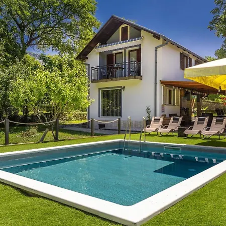 Darija With Heated Pool Villa Grižane