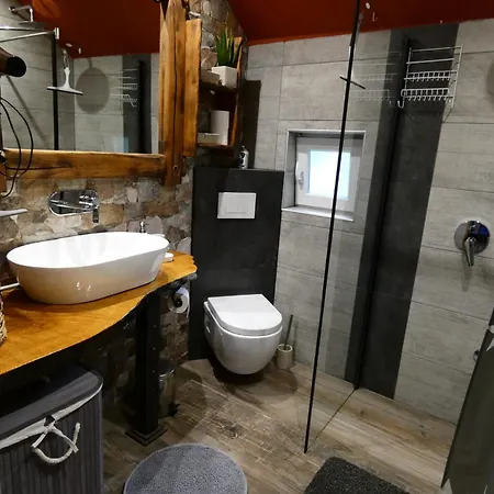 Darija With Heated Pool Villa Grizane-Belgrad